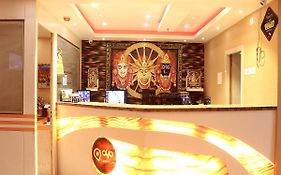 Shri Krishna Hotel 2*